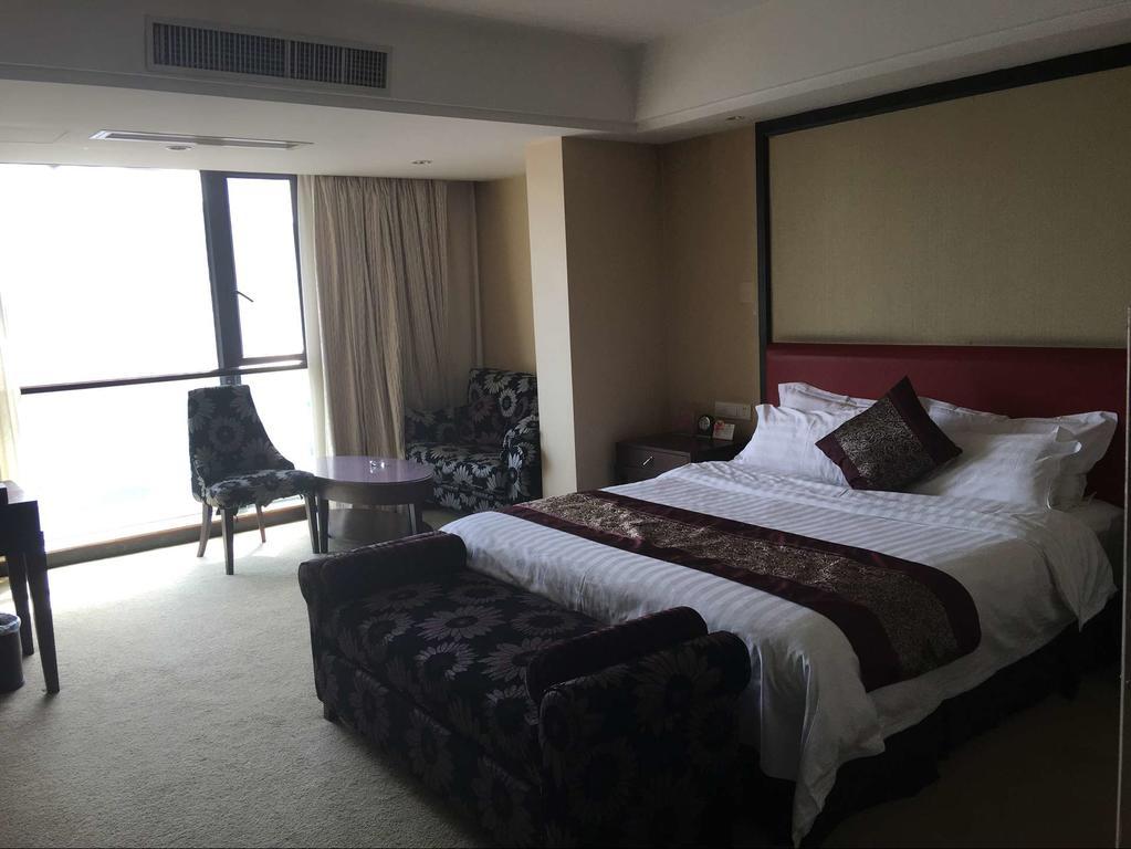 Zhaorui International Hotel Wuhan Eksteriør bilde