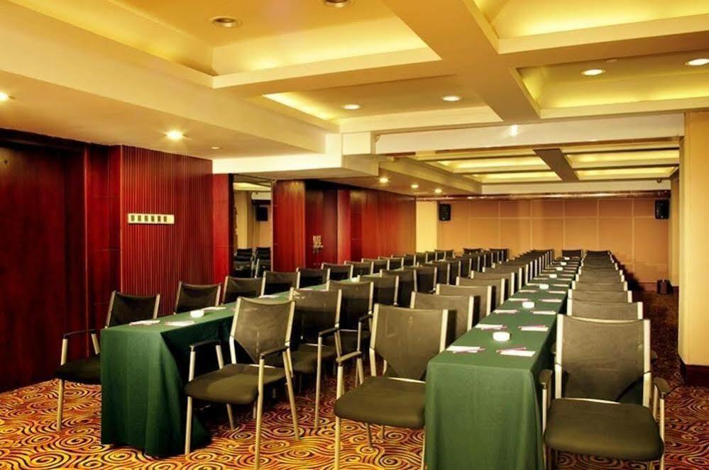 Zhaorui International Hotel Wuhan Eksteriør bilde